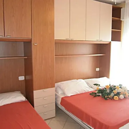 Semesterbostad De La Mariute Bibione